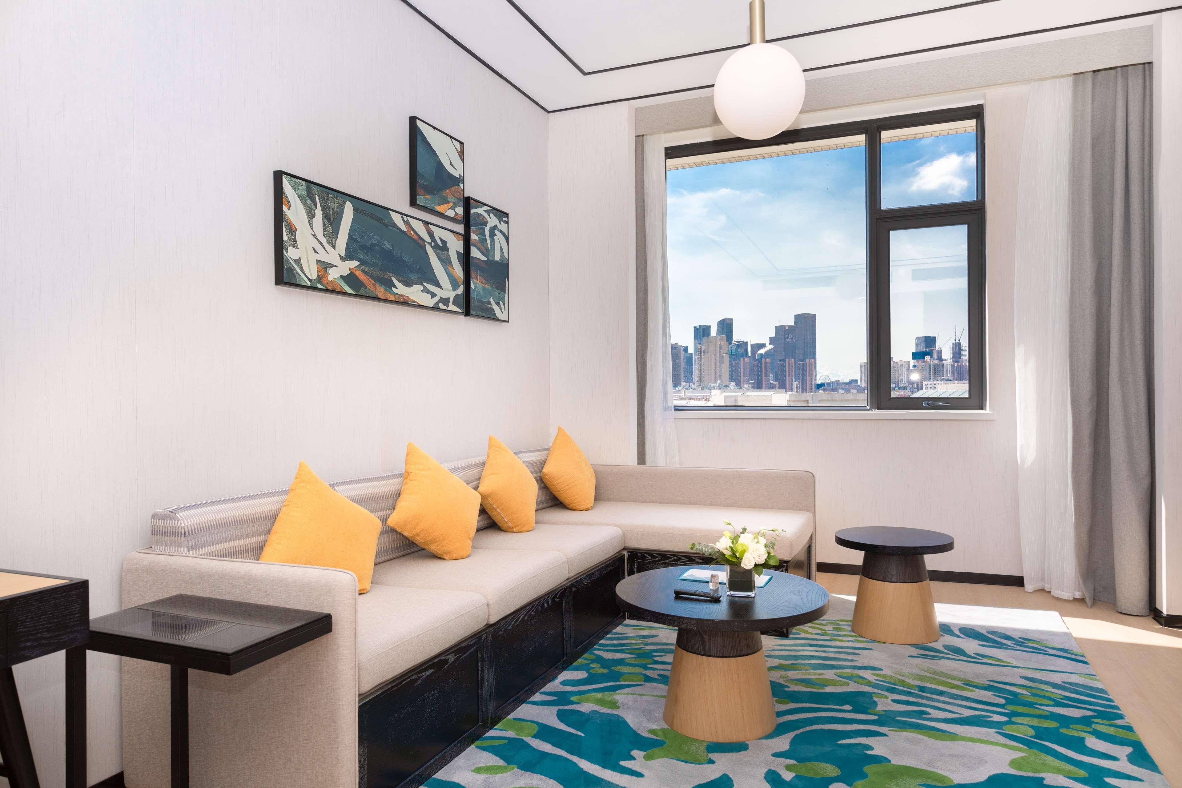 Hilton Garden Inn Shenzhen Nanshan Avenue エクステリア 写真