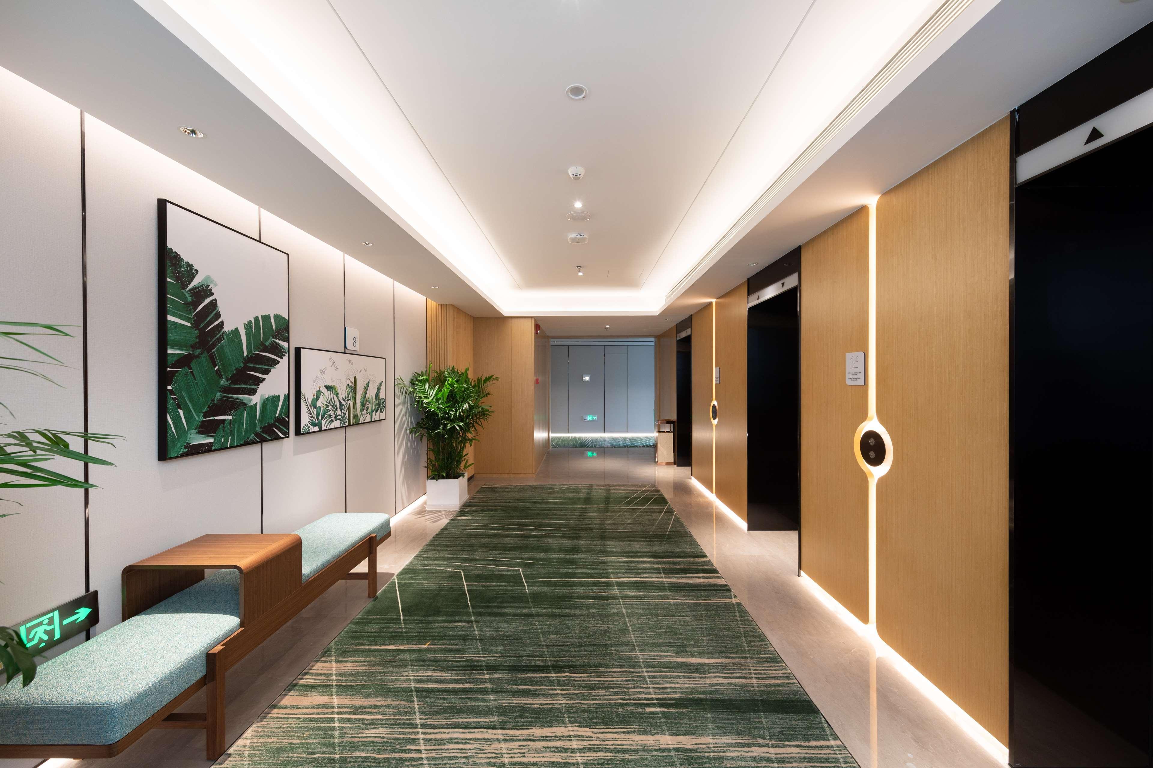 Hilton Garden Inn Shenzhen Nanshan Avenue エクステリア 写真