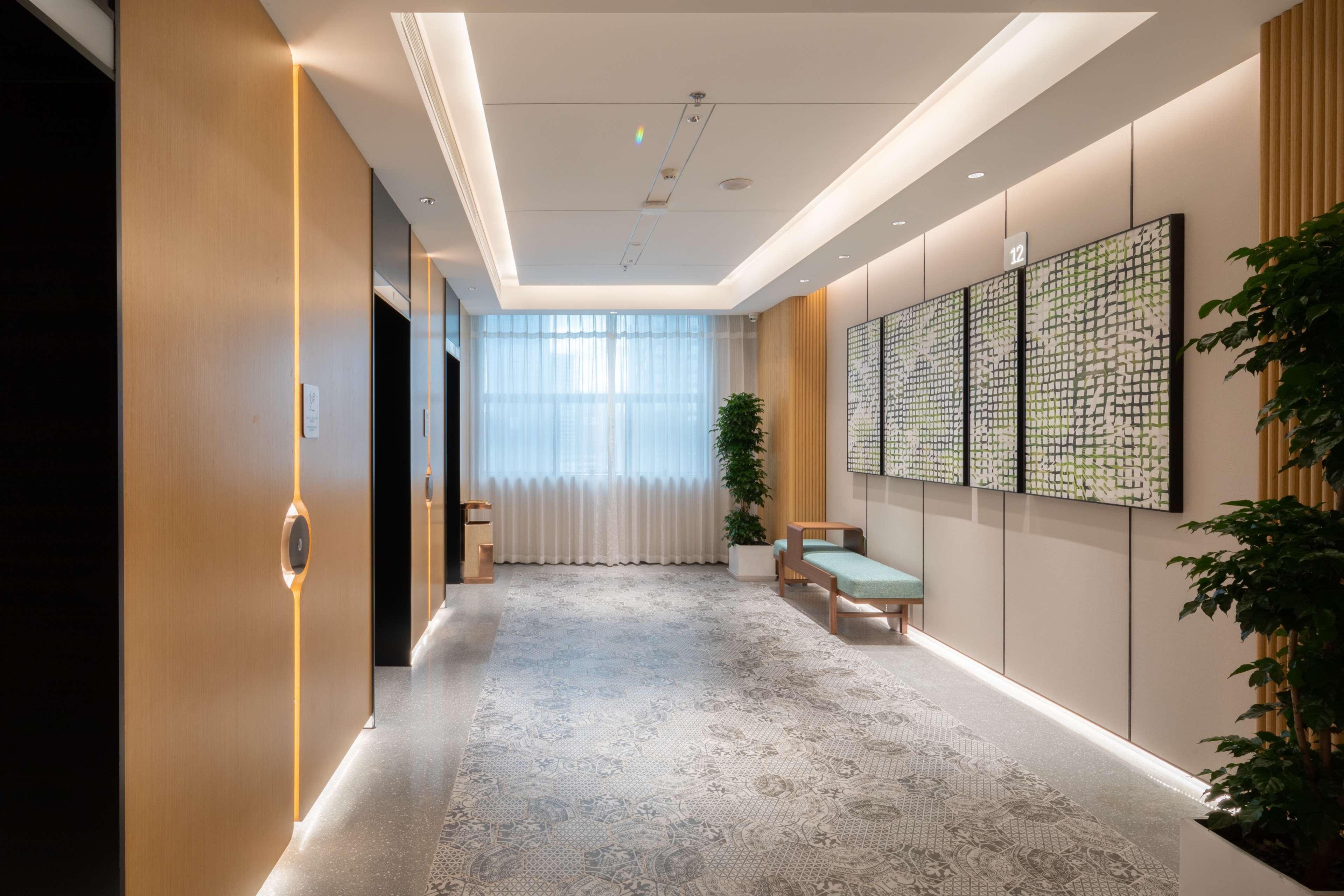 Hilton Garden Inn Shenzhen Nanshan Avenue エクステリア 写真