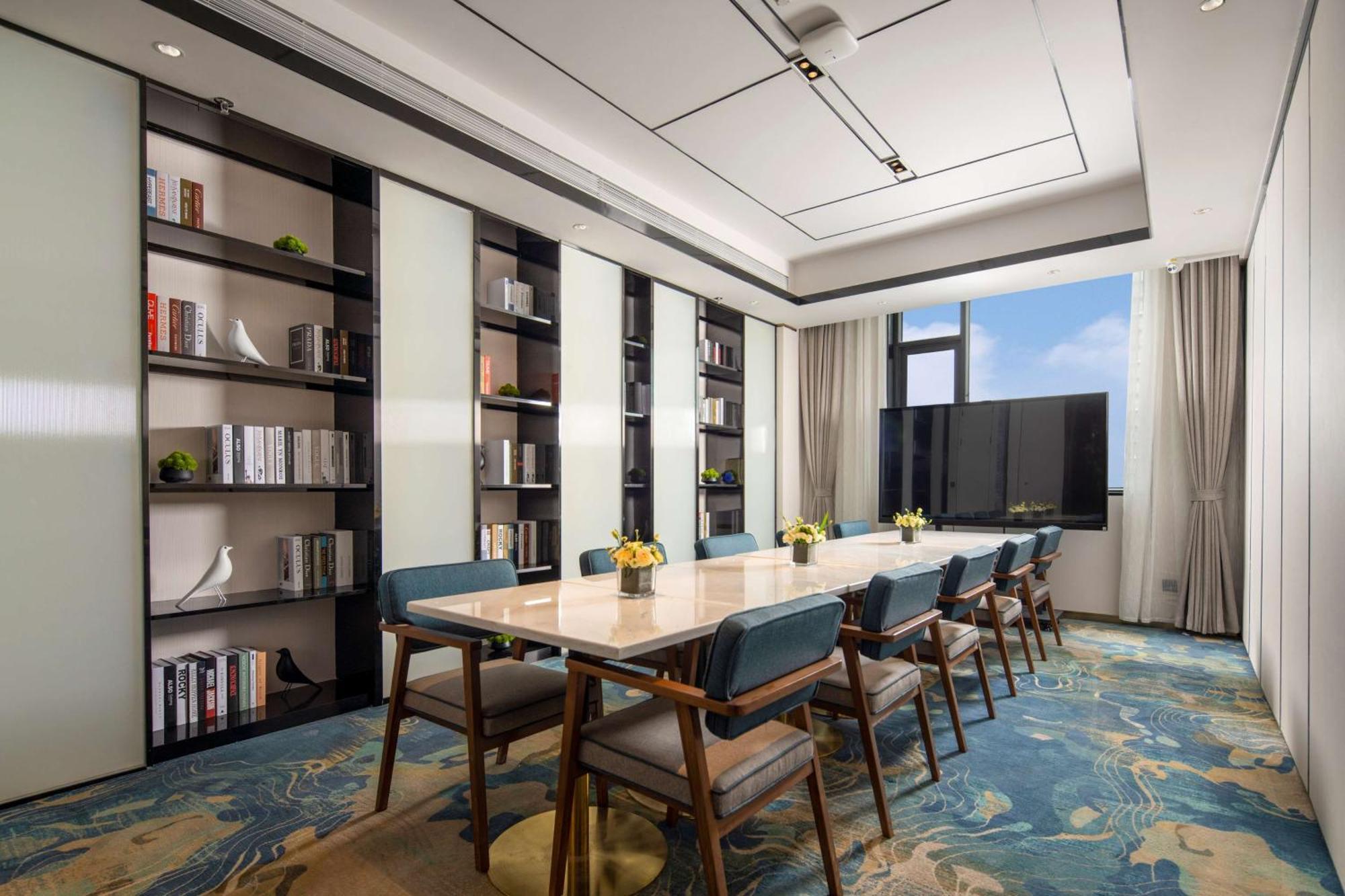Hilton Garden Inn Shenzhen Nanshan Avenue エクステリア 写真