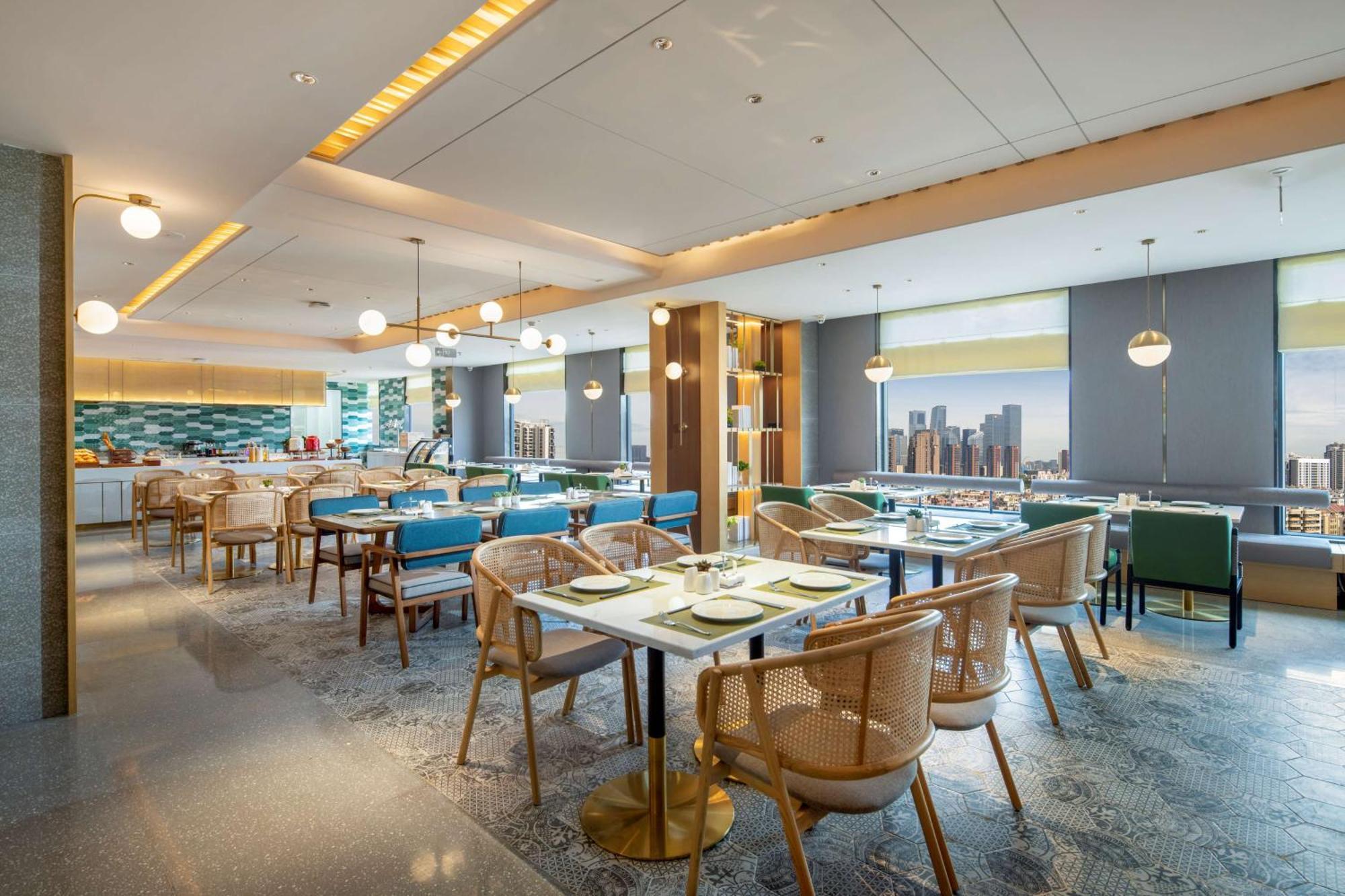 Hilton Garden Inn Shenzhen Nanshan Avenue エクステリア 写真